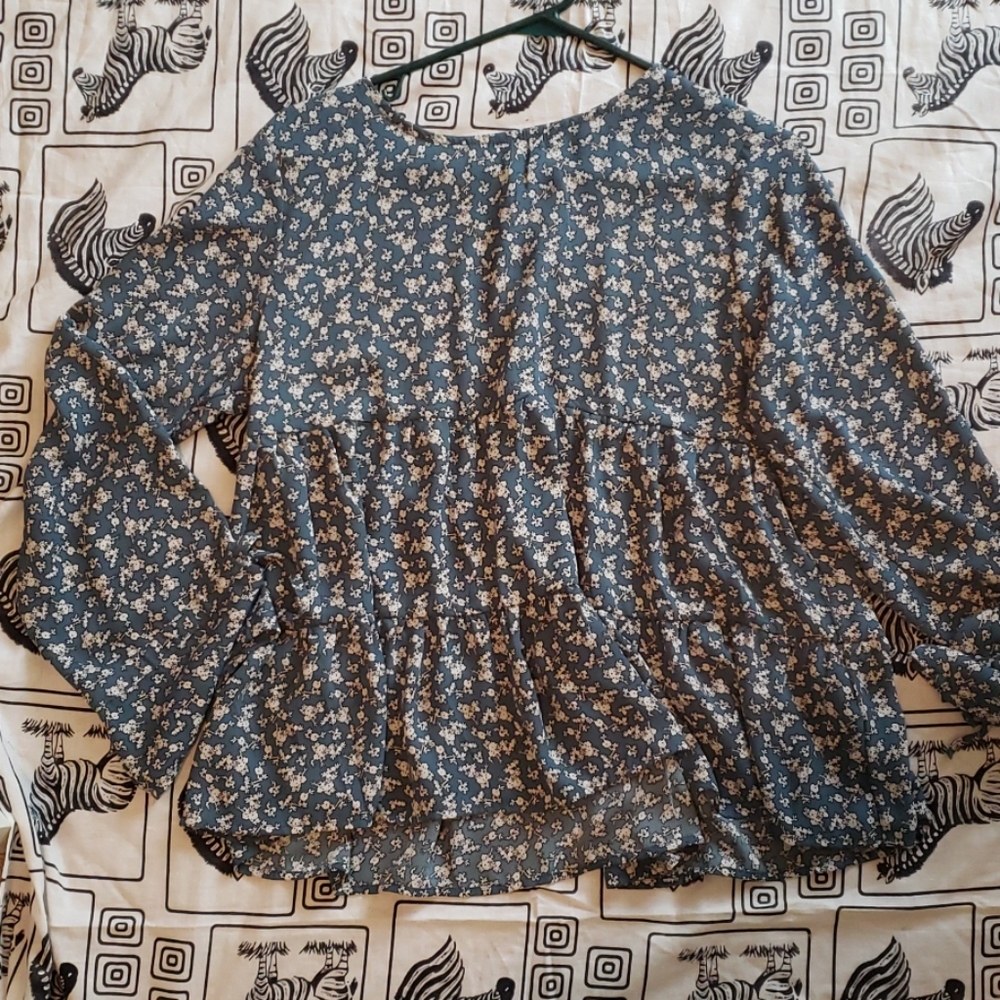 Long sleeve shirt